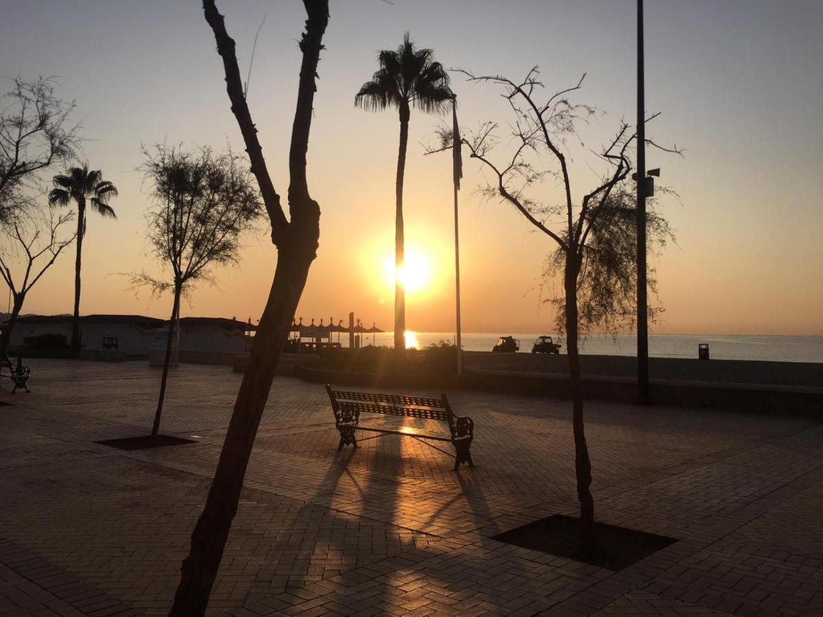 Apartamentos La Casa De Bebita Fuengirola Luaran gambar