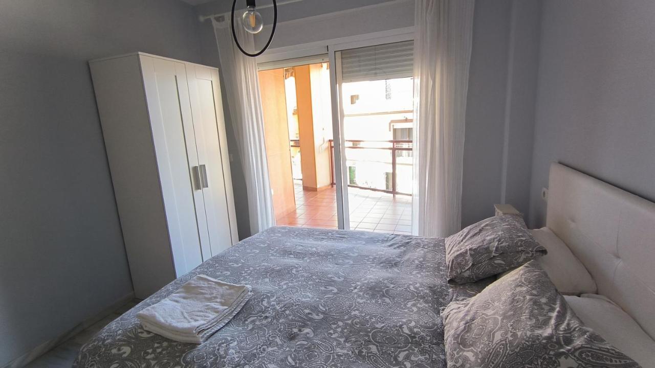 Apartamentos La Casa De Bebita Fuengirola Luaran gambar