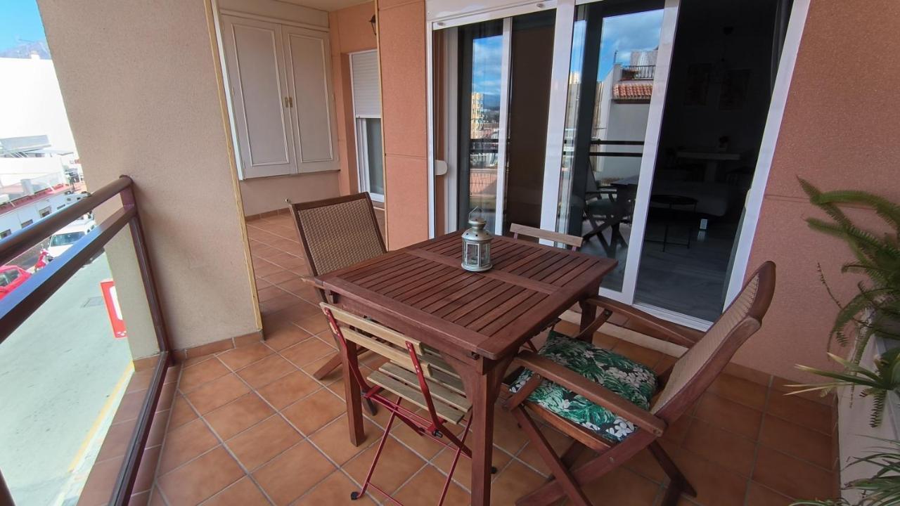 Apartamentos La Casa De Bebita Fuengirola Luaran gambar