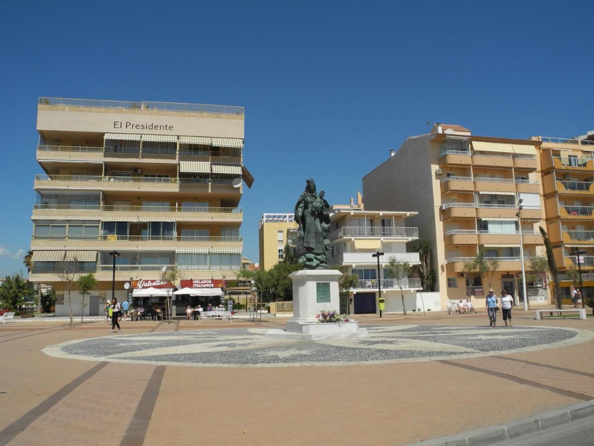 Apartamentos La Casa De Bebita Fuengirola Luaran gambar